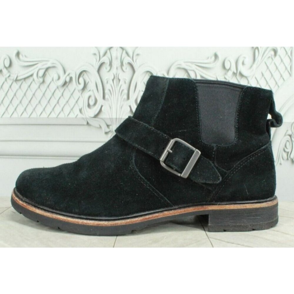 LL Bean Black Suede Slip On Buckled Chelsea Ankle Booties Size 9.5 M - Picture 1 of 8